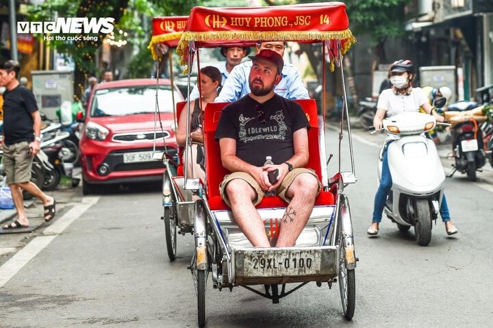 Du lịch Việt Nam vượt mục tiêu đón 8 triệu lượt khách quốc tế năm 2023 